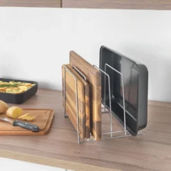 Bakspullen en snijplankhouder Metaltex