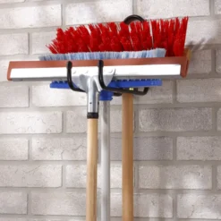 Dubbele haak zwart Ø10mm en 32 cm diep Mottez