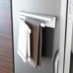Magnetische handdoek hanger keuken Yamazaki