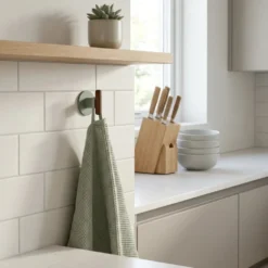 Zelfklevend handdoekhaakje metaal/hout 2 stuks Five® Cassie