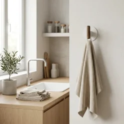 Zelfklevend handdoekhaakje metaal/hout 2 stuks Five® Cassie